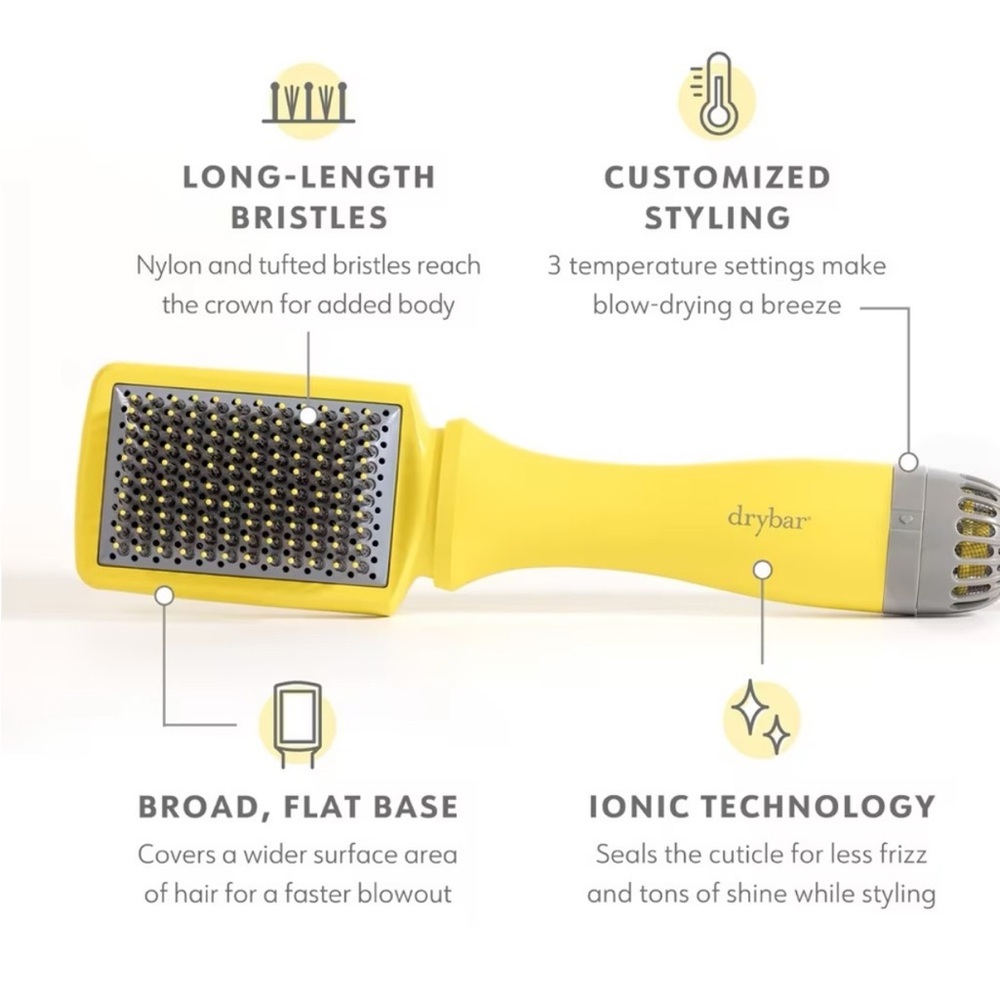 DRYBAR - The Smooth Shot Paddle Blow Dryer Brush.